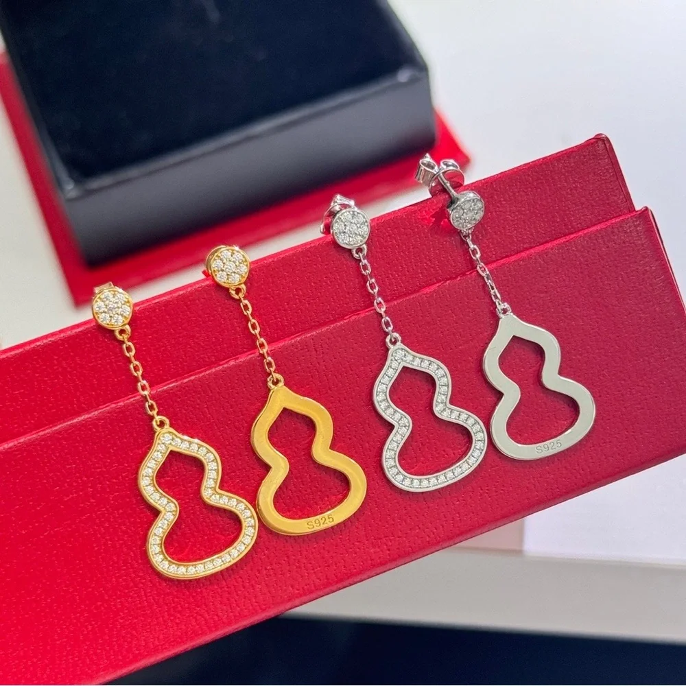 Stunning Silver Chain Drop Earrings - Picture 4 of 5